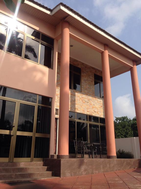 Palisades Guest House Accra Exterior photo